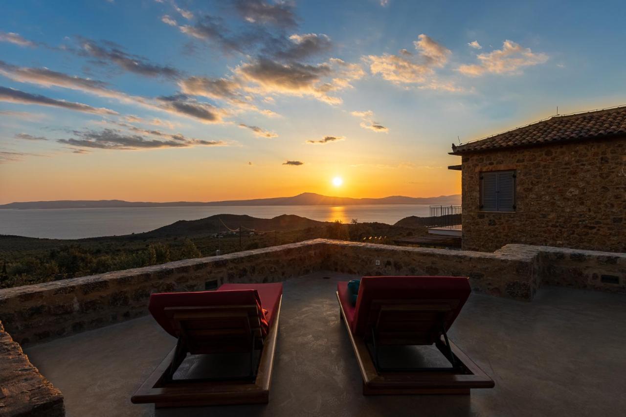 Zen Rocks Resort Kalianeika Exteriér fotografie
